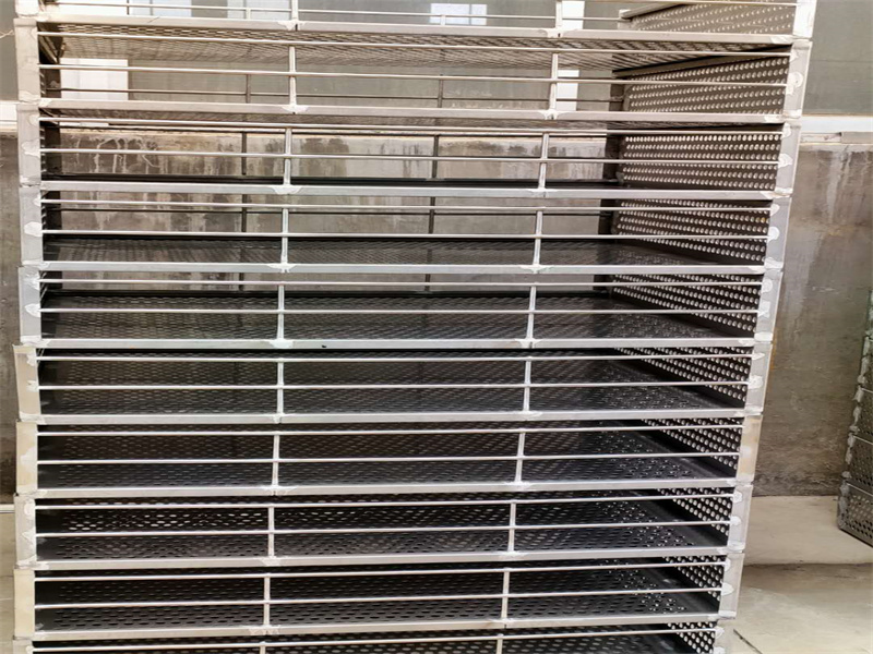 側(cè)噴式不銹鋼殺菌鍋殺菌盤子