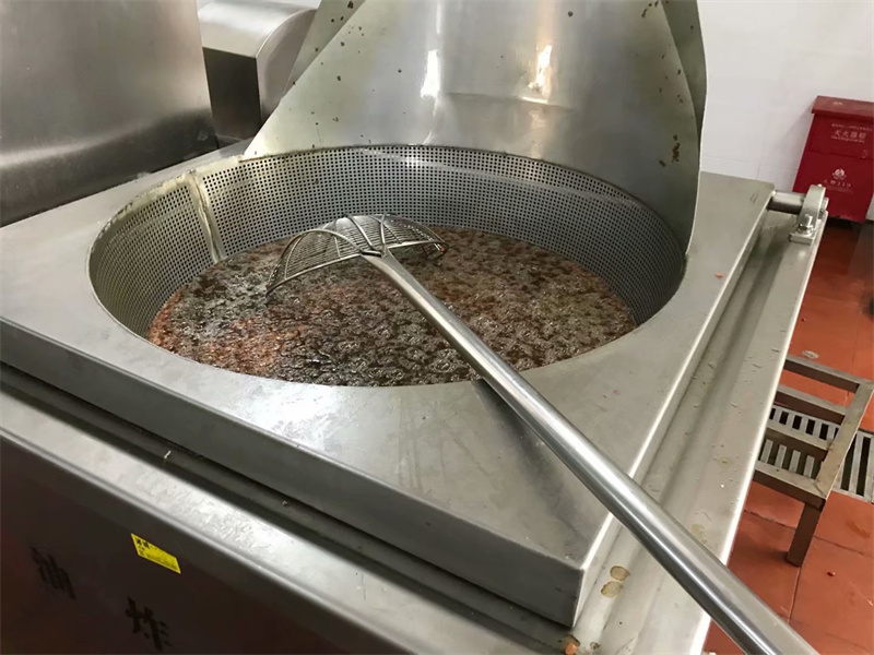 電加熱油炸花生米設(shè)備